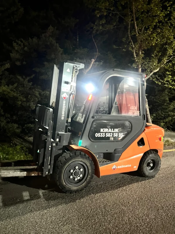 depo forklift operasyonu